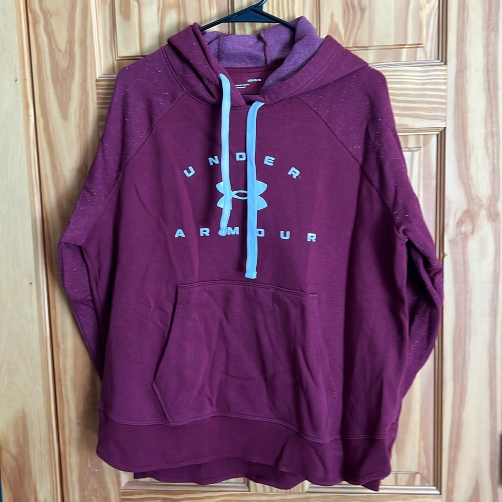 Women’s Under Armour fleece hoodie, large